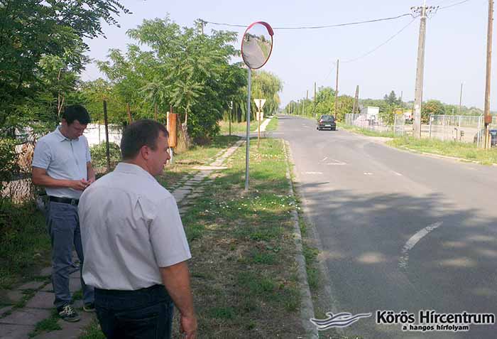 A balesetveszélyes helyzetet saját hatáskörben oldotta meg a Gyulai önkormányzat A balesetveszélyes helyzetet saját hatáskörben oldotta meg a Gyulai önkormányzat