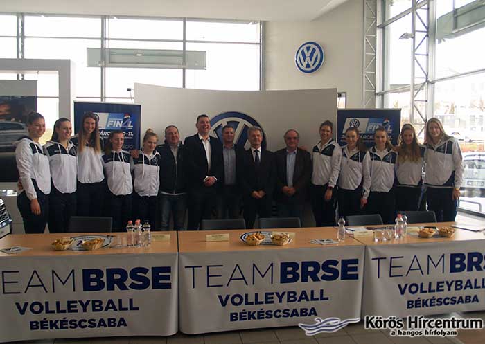 A hétvégi Volkswagen MEVZA Cup Final Four 2018. rendezvény kapcsán tartott ma sajtótájékoztatót a Békéscsabai Röplabda SE A hétvégi Volkswagen MEVZA Cup Final Four 2018. rendezvény kapcsán tartott ma sajtótájékoztatót a Békéscsabai Röplabda SE