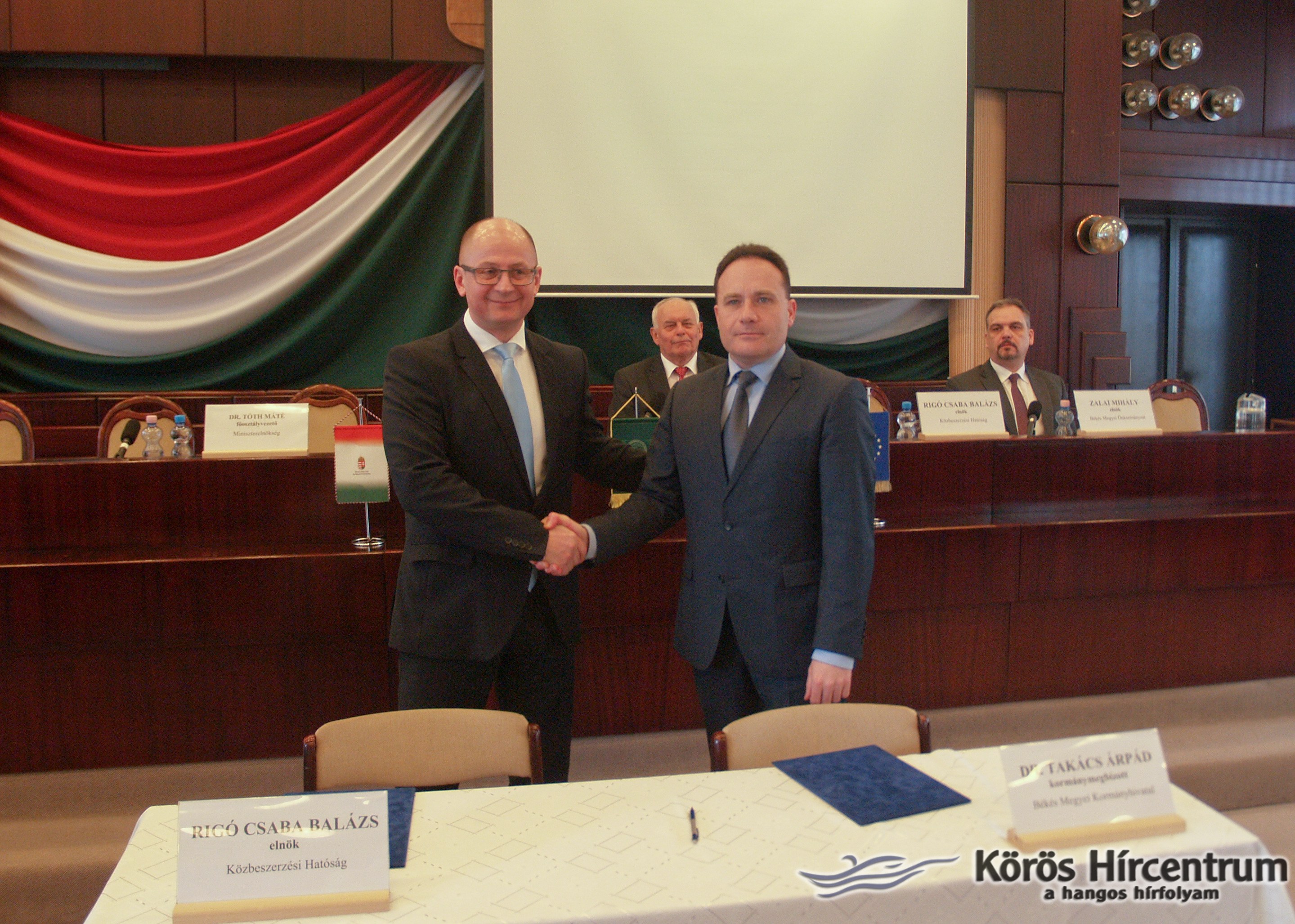 A közbeszerzést érintő változásokkal kapcsolatban tartott konferenciát a Békés Megyei Kereskedelmi és Iparkamara A közbeszerzést érintő változásokkal kapcsolatban tartott konferenciát a Békés Megyei Kereskedelmi és Iparkamara