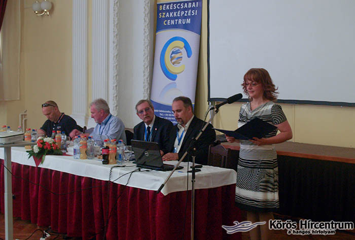 Az ország legjobbjaitól hallgathattak előadásokat az érdeklődők az V. ISZKÉB Konferencián Az ország legjobbjaitól hallgathattak előadásokat az érdeklődők az V. ISZKÉB Konferencián