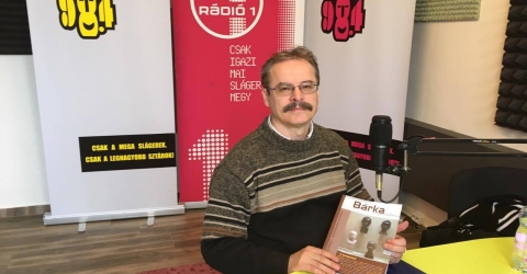 Az FM98.4 Mega Rádió reggeli műsora - Dr. Elek Tibor, a Bárka című folyóirat főszerkesztője Az FM98.4 Mega Rádió reggeli műsora - Dr. Elek Tibor, a Bárka című folyóirat főszerkesztője