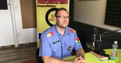 Az FM98.4 Mega Rádió reggeli műsora - Bódi Csaba, a Békés Megyei Katasztrófavédelmi Igazgatóság Békéscsabai Katasztrófavédelmi Kirendeltségének hatósági osztályvezetője Az FM98.4 Mega Rádió reggeli műsora - Bódi Csaba, a Békés Megyei Katasztrófavédelmi Igazgatóság Békéscsabai Katasztrófavédelmi Kirendeltségének hatósági osztályvezetője